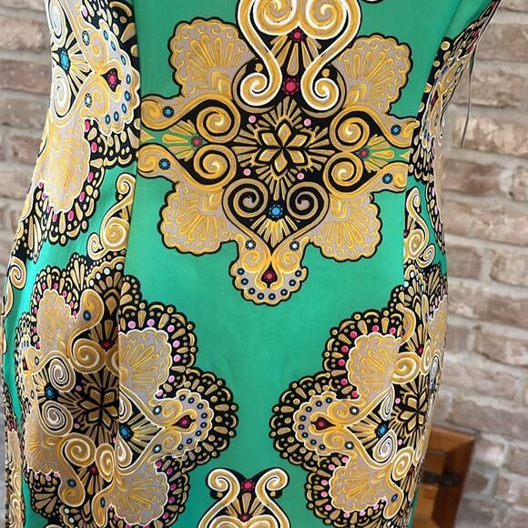 NWT WOMEN NEW YORK & COMPANY GOLD & GREEN MULTI STRETCH SHEATH DRESS SIZE S🔥 - Picture 2 of 5